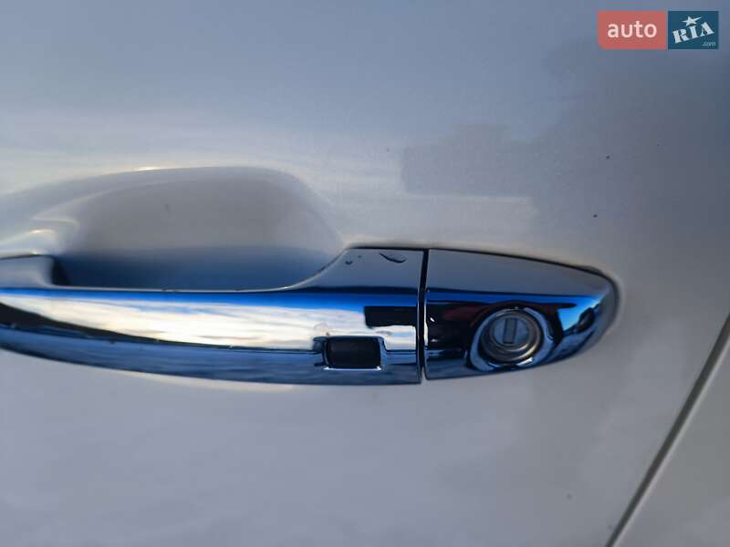 Внедорожник / Кроссовер Kia Niro 2020 в Луцке