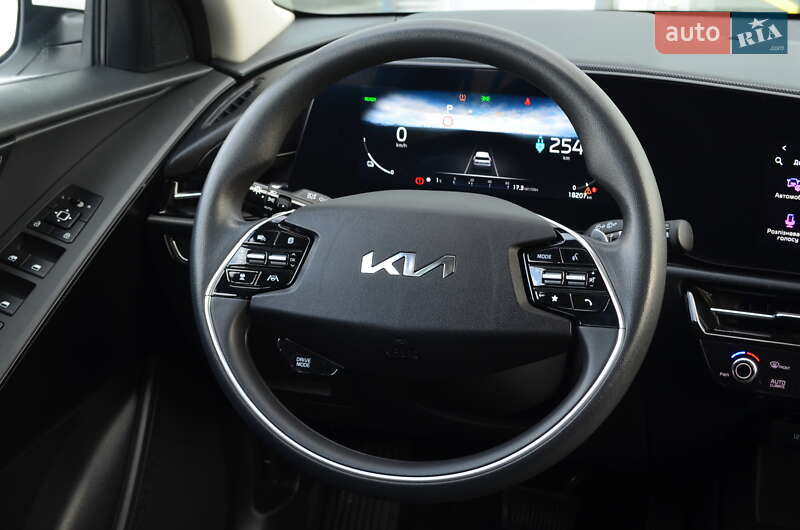 Позашляховик / Кросовер Kia Niro 2024 в Львові фото 16 Позашляховик / Кросовер Kia Niro 2024 в Львові