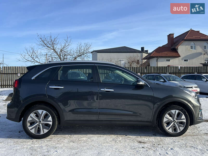 Внедорожник / Кроссовер Kia Niro 2021 в Луцке