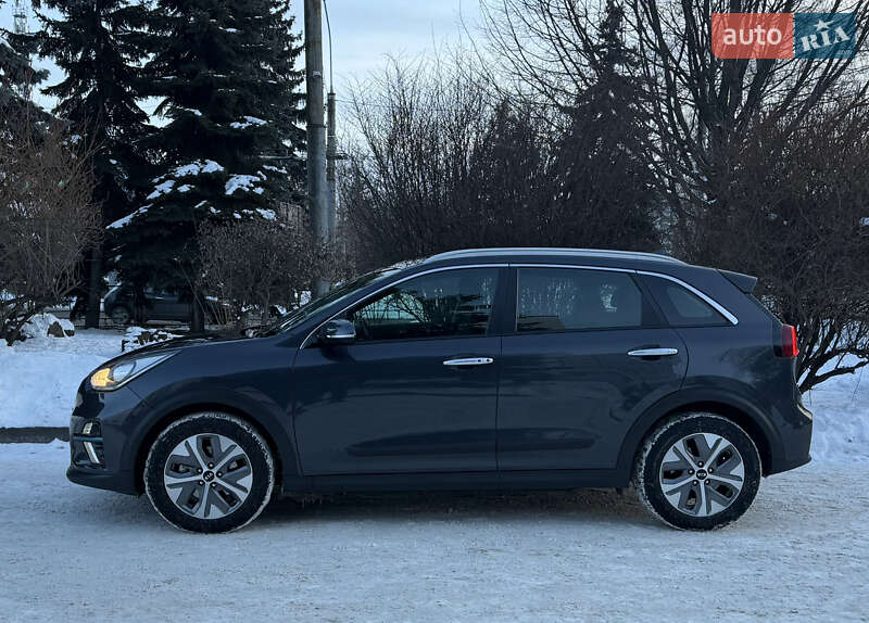 Позашляховик / Кросовер Kia Niro 2019 в Тернополі фото 21 Позашляховик / Кросовер Kia Niro 2019 в Тернополі