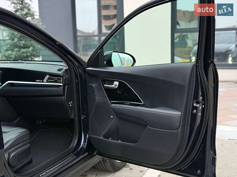 Внедорожник / Кроссовер Kia Niro 2020 в Киеве