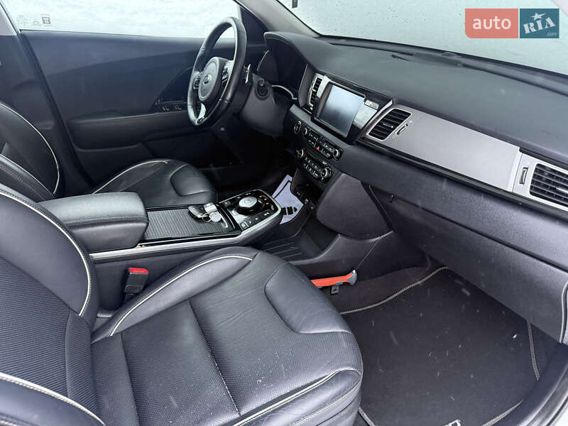 Внедорожник / Кроссовер Kia Niro 2019 в Ровно фото 21 Внедорожник / Кроссовер Kia Niro 2019 в Ровно