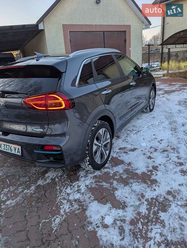 Внедорожник / Кроссовер Kia Niro 2020 в Староконстантинове фото 9 Внедорожник / Кроссовер Kia Niro 2020 в Староконстантинове