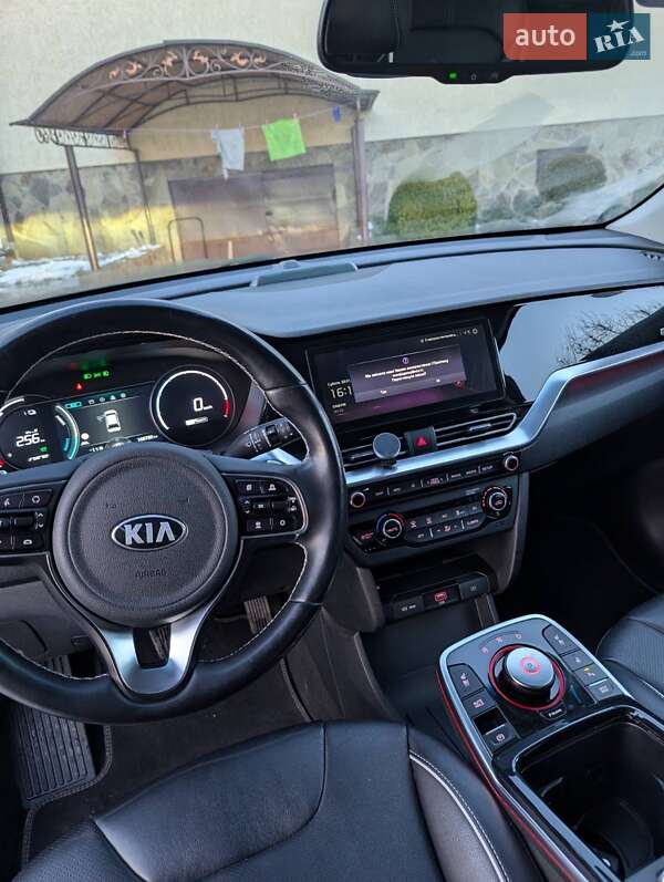 Внедорожник / Кроссовер Kia Niro 2020 в Староконстантинове фото 7 Внедорожник / Кроссовер Kia Niro 2020 в Староконстантинове