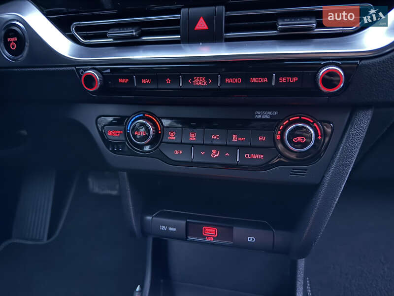 Внедорожник / Кроссовер Kia Niro 2020 в Виннице