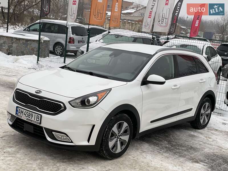 Позашляховик / Кросовер Kia Niro 2019 в Бердичеві фото 3 Позашляховик / Кросовер Kia Niro 2019 в Бердичеві