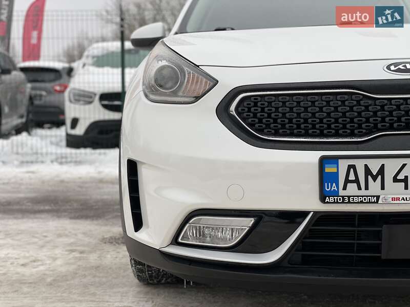 Позашляховик / Кросовер Kia Niro 2019 в Бердичеві фото 9 Позашляховик / Кросовер Kia Niro 2019 в Бердичеві