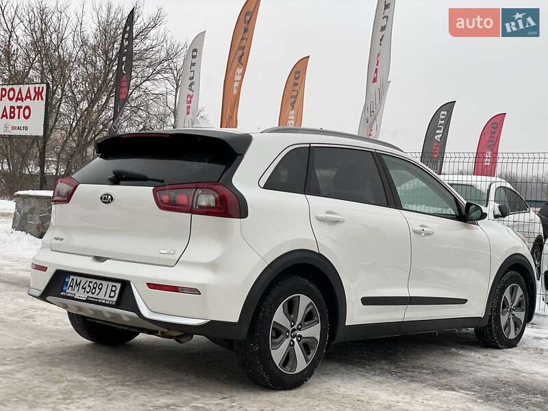 Позашляховик / Кросовер Kia Niro 2019 в Бердичеві фото 14 Позашляховик / Кросовер Kia Niro 2019 в Бердичеві