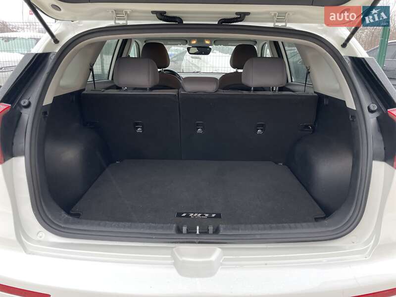 Позашляховик / Кросовер Kia Niro 2019 в Бердичеві фото 31 Позашляховик / Кросовер Kia Niro 2019 в Бердичеві