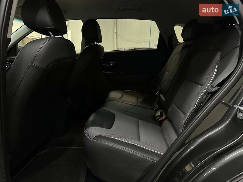 Внедорожник / Кроссовер Kia Niro 2022 в Львове