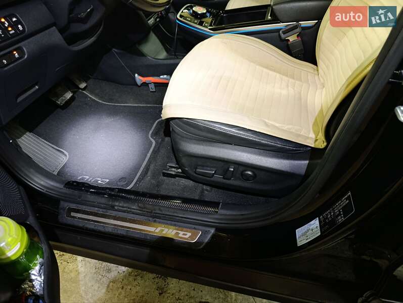 Внедорожник / Кроссовер Kia Niro 2019 в Киеве