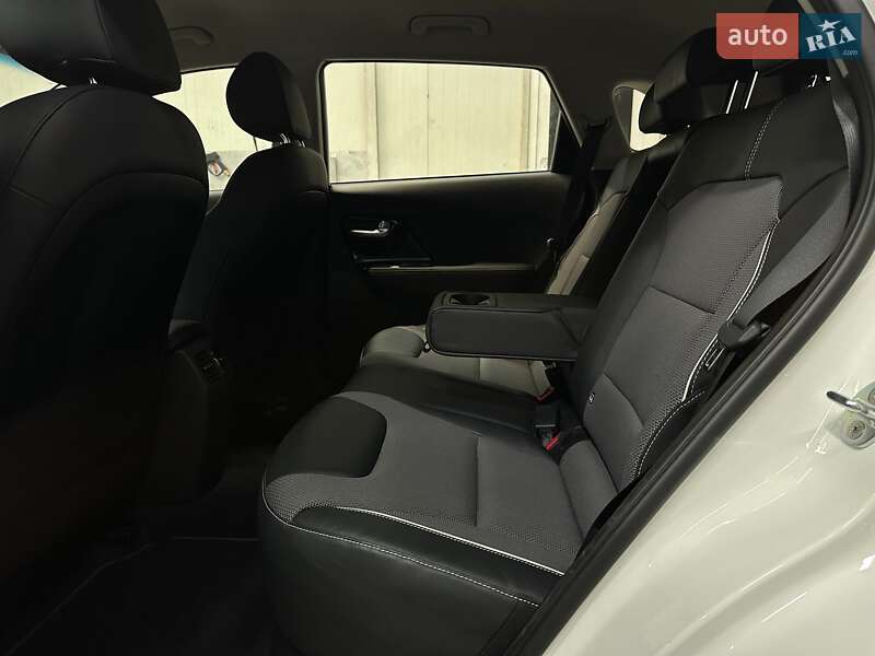 Внедорожник / Кроссовер Kia Niro 2021 в Львове