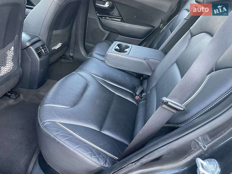 Внедорожник / Кроссовер Kia Niro 2022 в Одессе