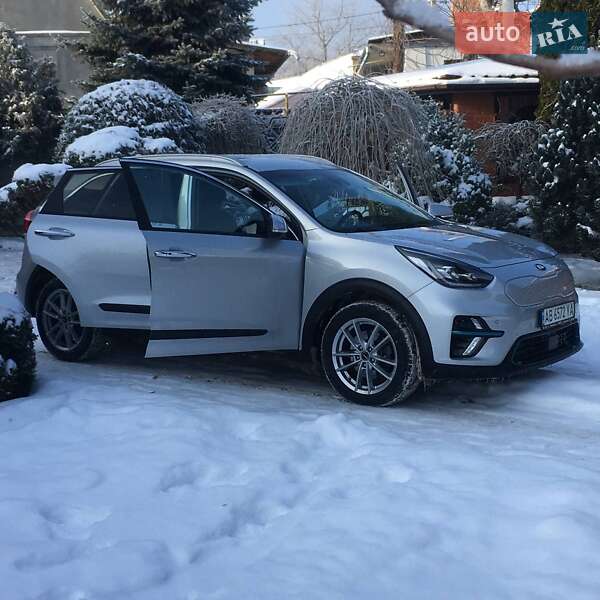 Внедорожник / Кроссовер Kia Niro 2021 в Виннице фото 6 Внедорожник / Кроссовер Kia Niro 2021 в Виннице