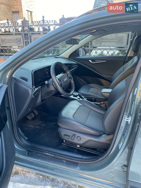 Внедорожник / Кроссовер Kia Niro 2024 в Львове