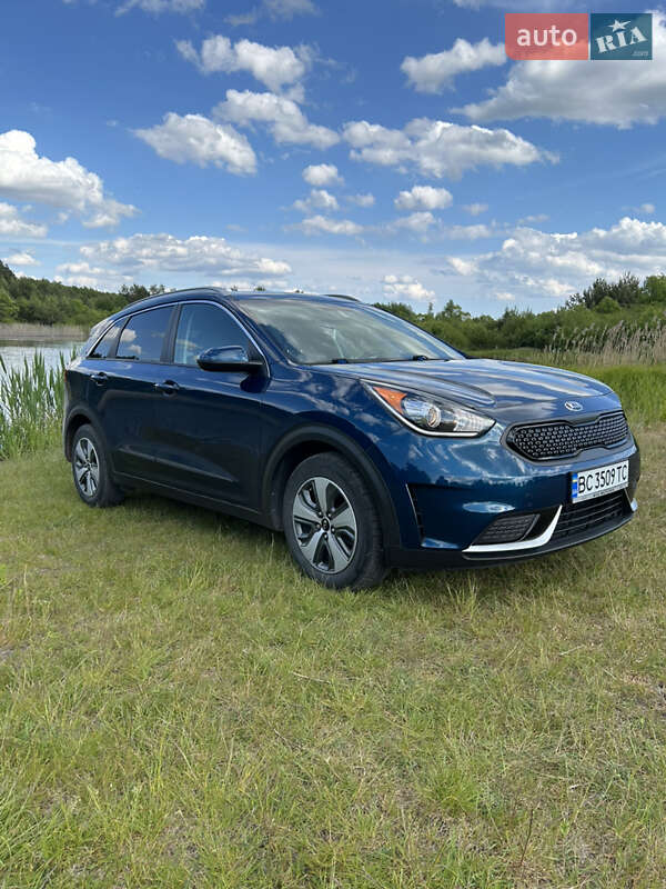 Внедорожник / Кроссовер Kia Niro 2019 в Львове