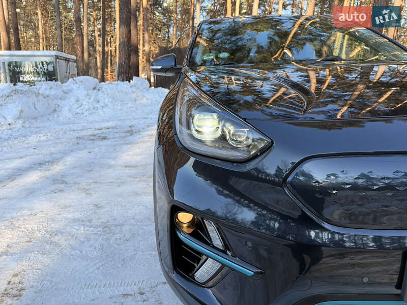 Внедорожник / Кроссовер Kia Niro 2020 в Львове