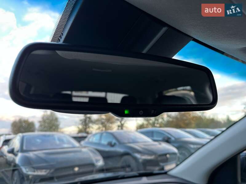 Позашляховик / Кросовер Kia Niro 2020 в Львові