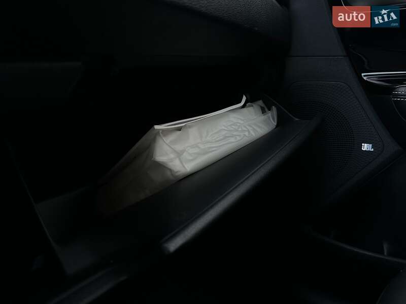 Позашляховик / Кросовер Kia Niro 2020 в Львові