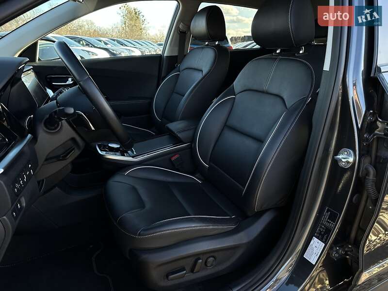 Внедорожник / Кроссовер Kia Niro 2020 в Львове