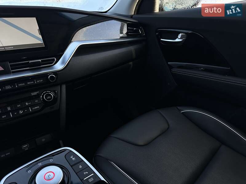 Внедорожник / Кроссовер Kia Niro 2020 в Львове