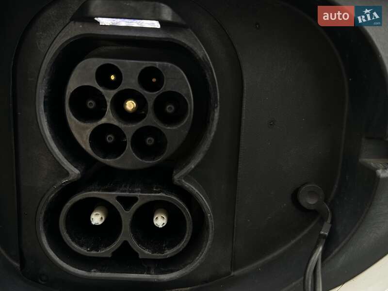 Внедорожник / Кроссовер Kia Niro 2020 в Львове фото 32 Внедорожник / Кроссовер Kia Niro 2020 в Львове