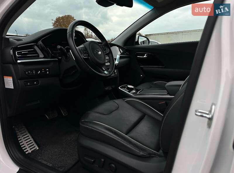 Внедорожник / Кроссовер Kia Niro 2020 в Львове фото 43 Внедорожник / Кроссовер Kia Niro 2020 в Львове