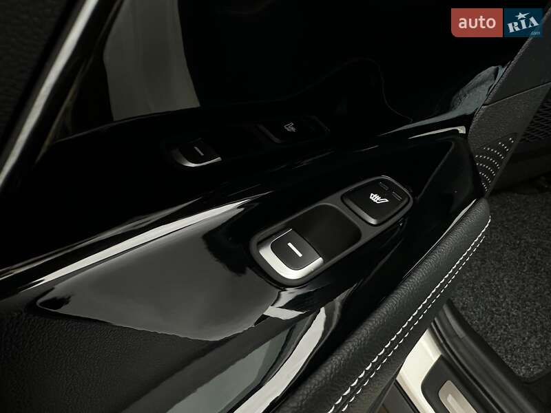 Внедорожник / Кроссовер Kia Niro 2020 в Львове фото 78 Внедорожник / Кроссовер Kia Niro 2020 в Львове