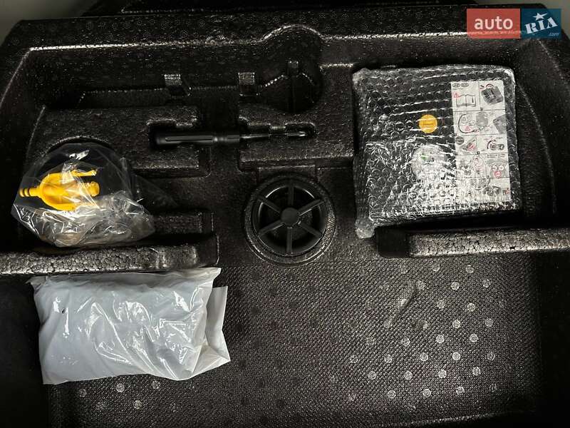 Внедорожник / Кроссовер Kia Niro 2020 в Львове фото 86 Внедорожник / Кроссовер Kia Niro 2020 в Львове