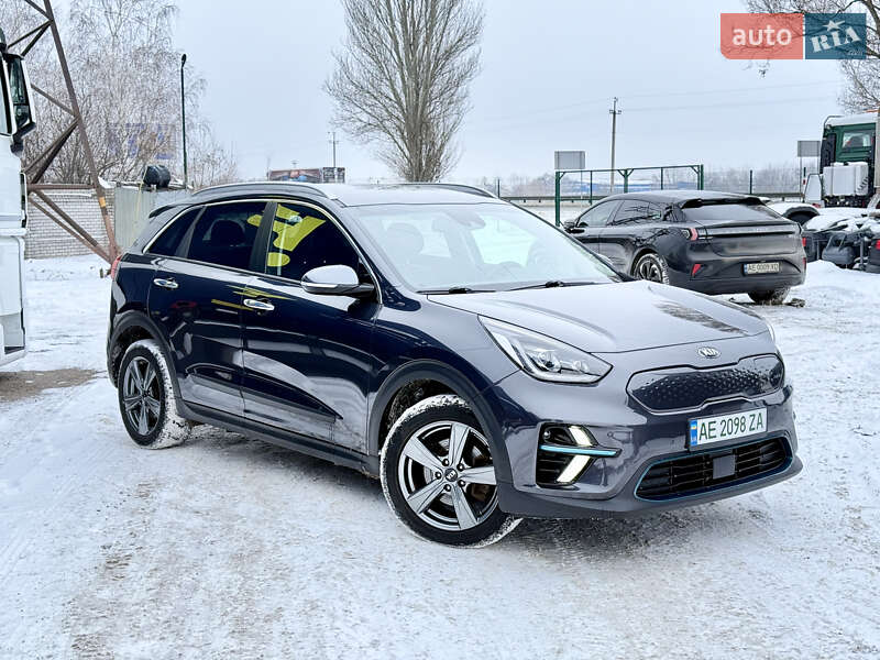 Внедорожник / Кроссовер Kia Niro 2020 в Днепре фото Внедорожник / Кроссовер Kia Niro 2020 в Днепре