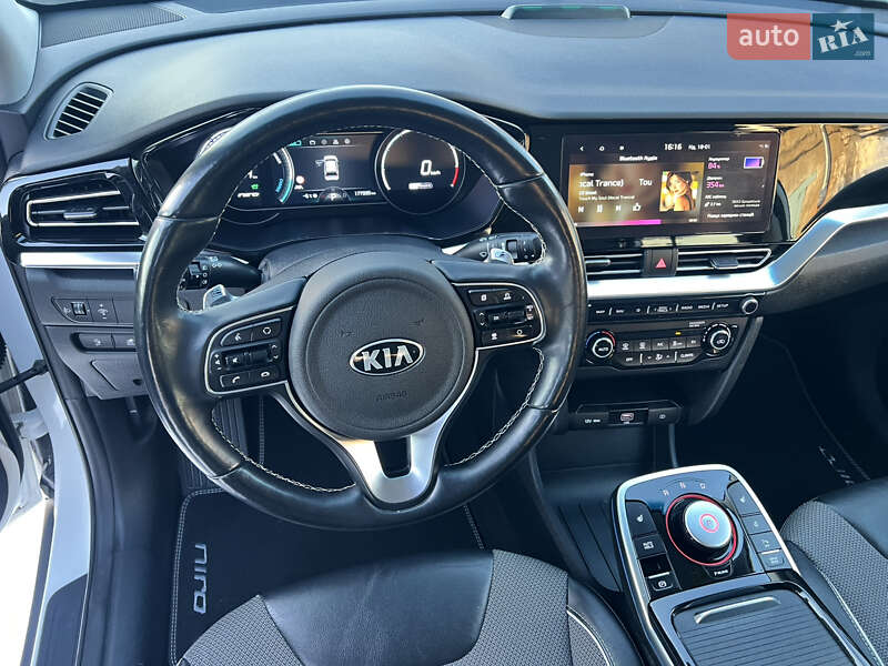 Внедорожник / Кроссовер Kia Niro 2020 в Бродах