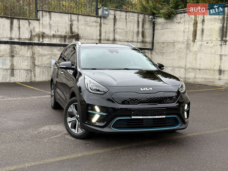 Внедорожник / Кроссовер Kia Niro 2022 в Ровно фото 6 Внедорожник / Кроссовер Kia Niro 2022 в Ровно