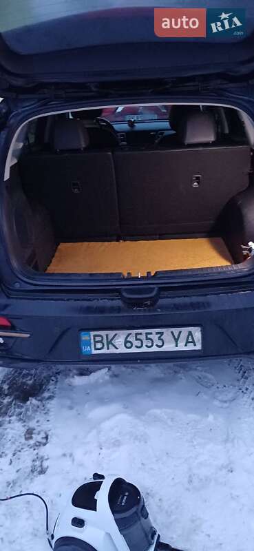 Внедорожник / Кроссовер Kia Niro 2018 в Ровно фото 13 Внедорожник / Кроссовер Kia Niro 2018 в Ровно