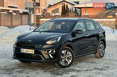 Внедорожник / Кроссовер Kia Niro 2020 в Ровно