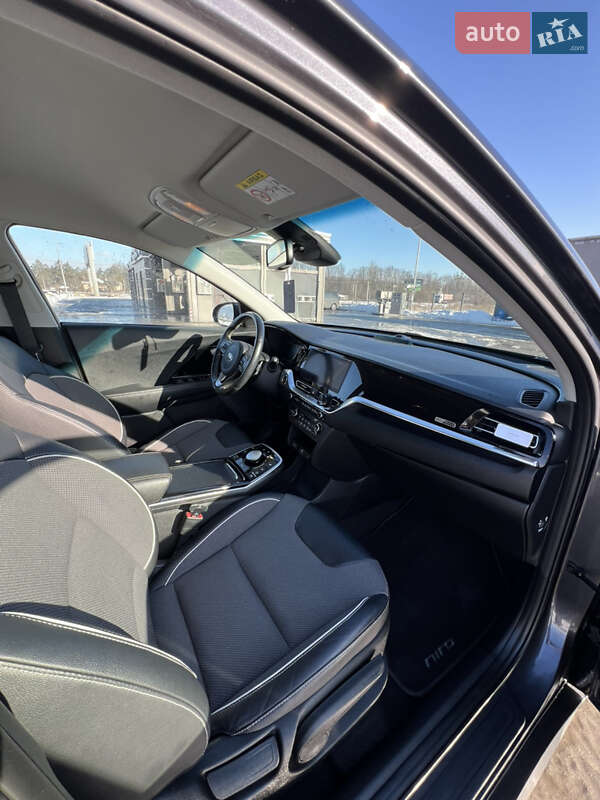 Внедорожник / Кроссовер Kia Niro 2020 в Львове фото 8 Внедорожник / Кроссовер Kia Niro 2020 в Львове