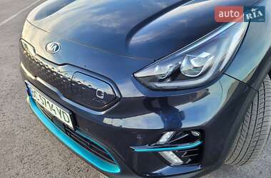 Позашляховик / Кросовер Kia Niro 2020 в Львові
