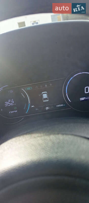 Внедорожник / Кроссовер Kia Niro 2019 в Дрогобыче