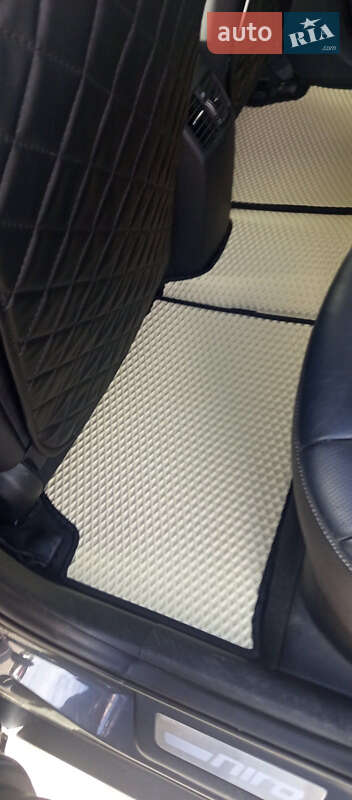 Внедорожник / Кроссовер Kia Niro 2019 в Дрогобыче