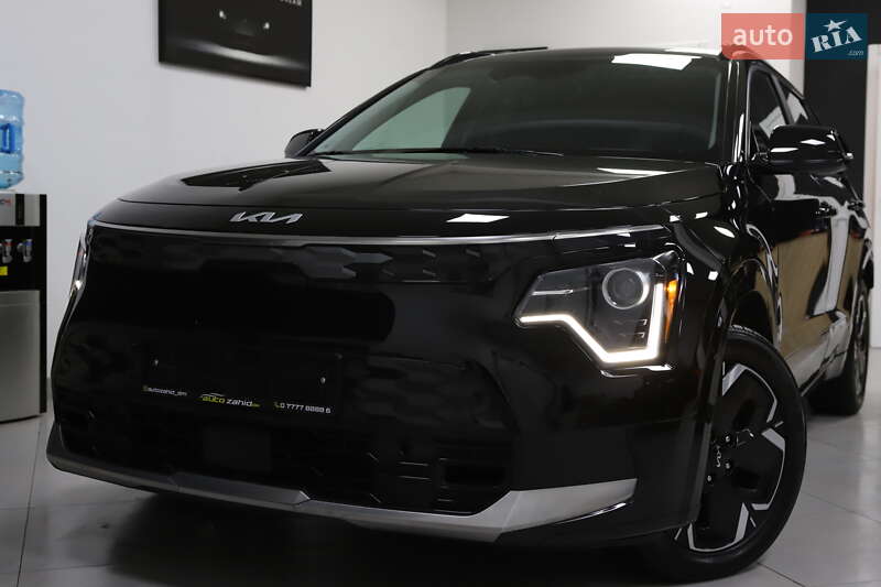 Внедорожник / Кроссовер Kia Niro 2024 в Дрогобыче