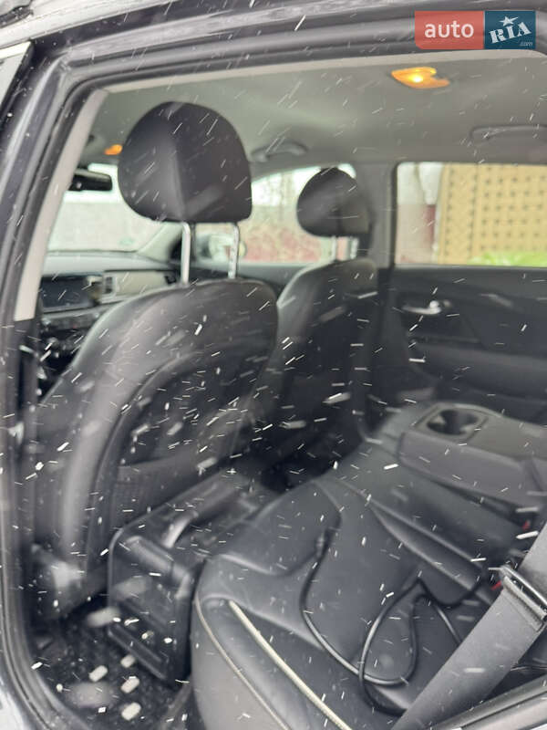 Внедорожник / Кроссовер Kia Niro 2019 в Каменец-Подольском