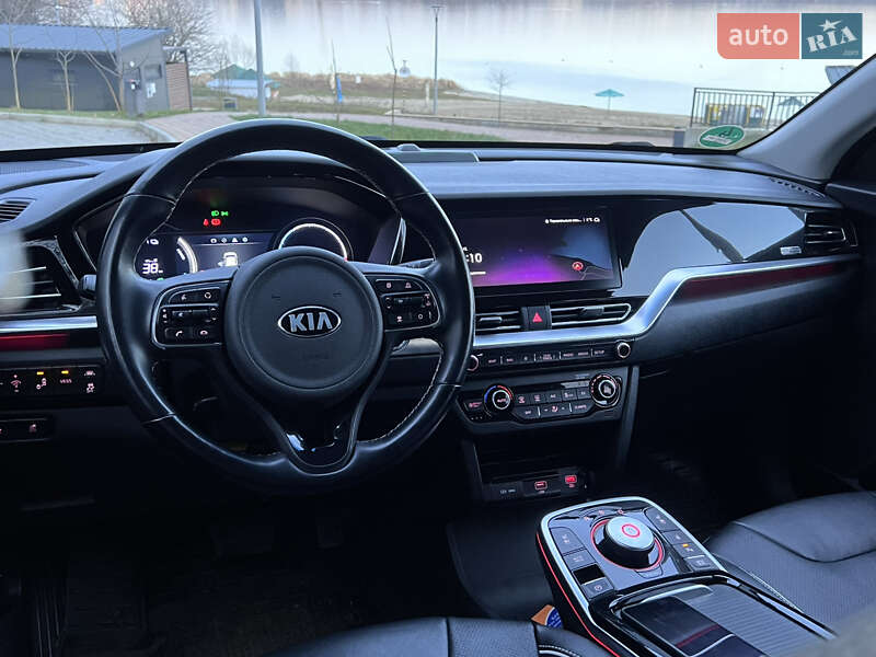 Позашляховик / Кросовер Kia Niro 2020 в Тернополі