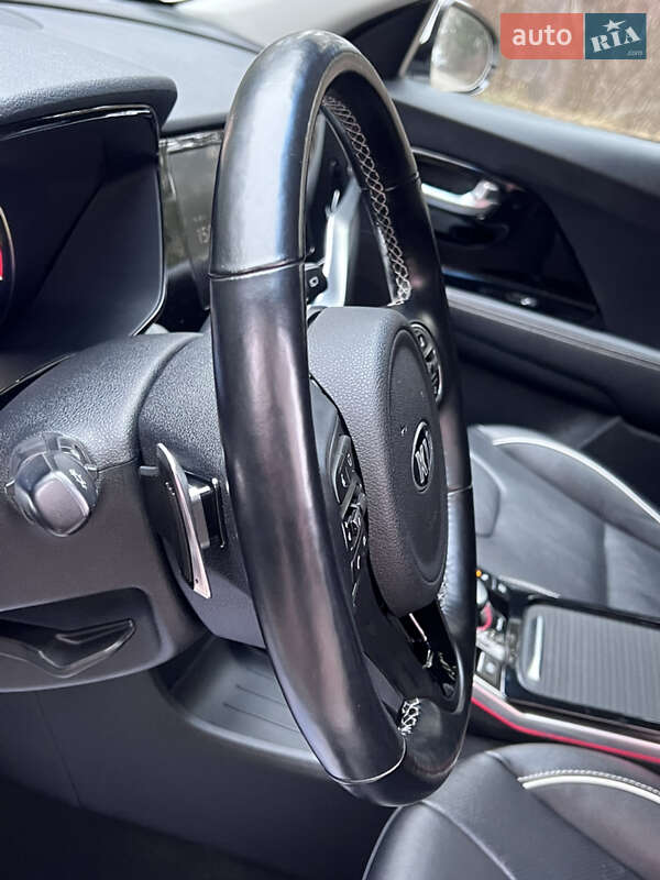 Позашляховик / Кросовер Kia Niro 2020 в Тернополі