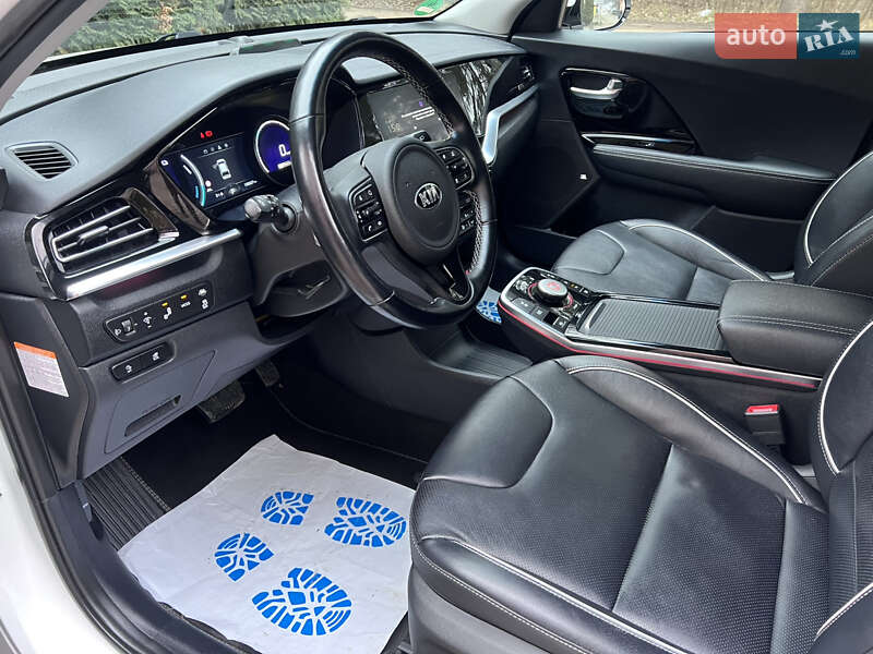 Позашляховик / Кросовер Kia Niro 2020 в Тернополі