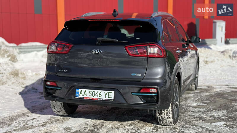 Внедорожник / Кроссовер Kia Niro 2019 в Киеве