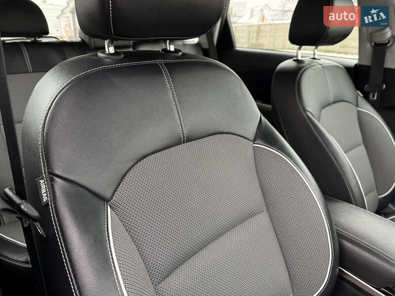 Внедорожник / Кроссовер Kia Niro 2021 в Харькове