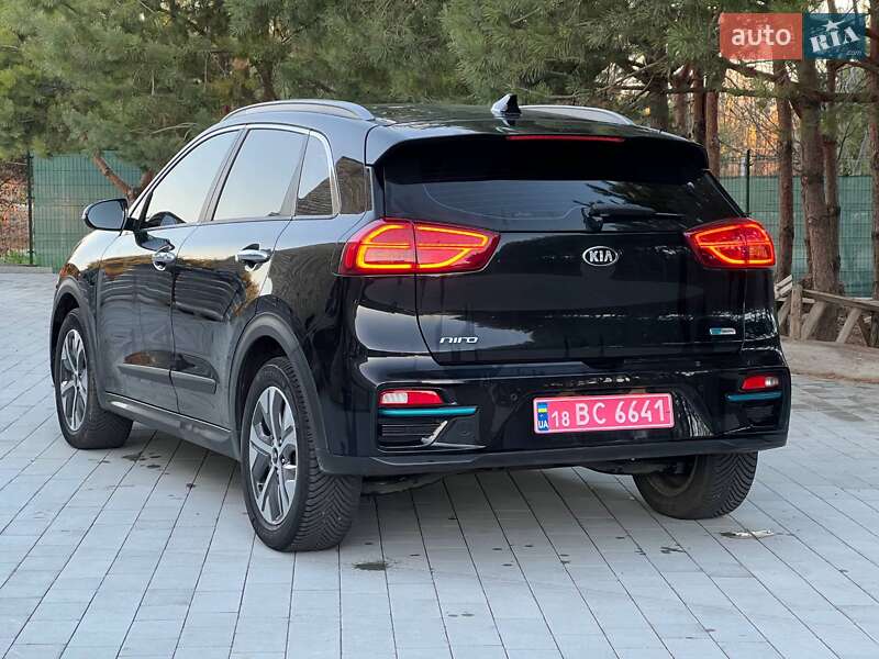 Внедорожник / Кроссовер Kia Niro 2020 в Луцке фото 6 Внедорожник / Кроссовер Kia Niro 2020 в Луцке