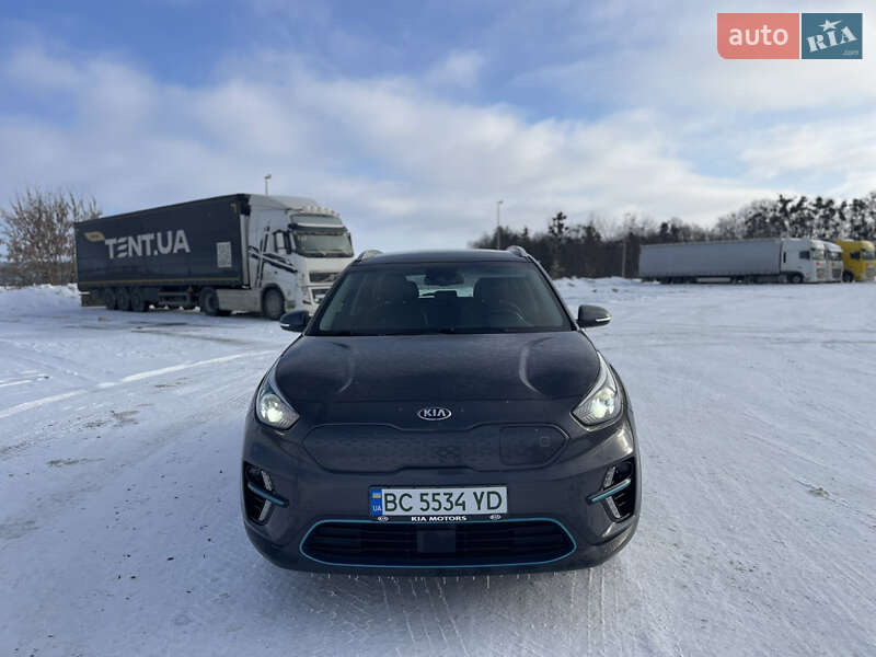 Позашляховик / Кросовер Kia Niro 2020 в Львові