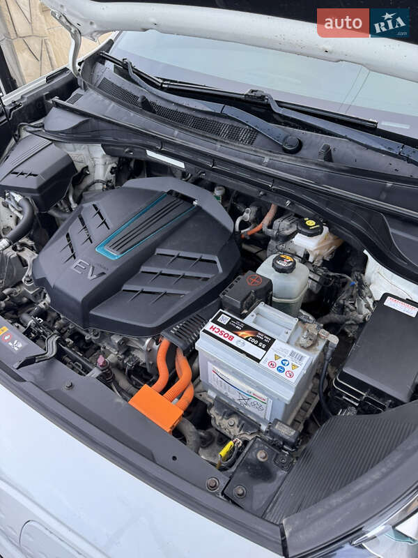 Внедорожник / Кроссовер Kia Niro 2019 в Тернополе фото 29 Внедорожник / Кроссовер Kia Niro 2019 в Тернополе