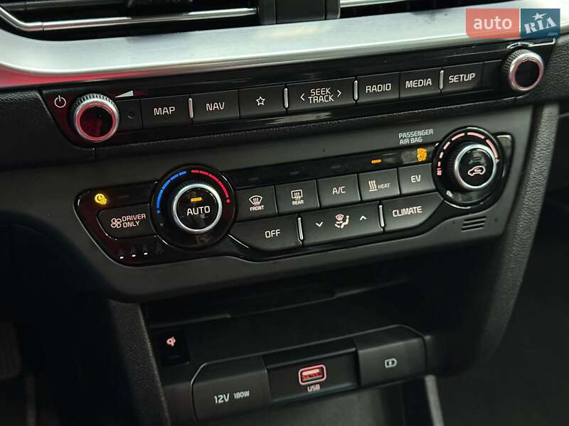 Внедорожник / Кроссовер Kia Niro 2020 в Луцке