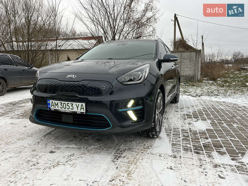 Внедорожник / Кроссовер Kia Niro 2020 в Бердичеве фото Внедорожник / Кроссовер Kia Niro 2020 в Бердичеве